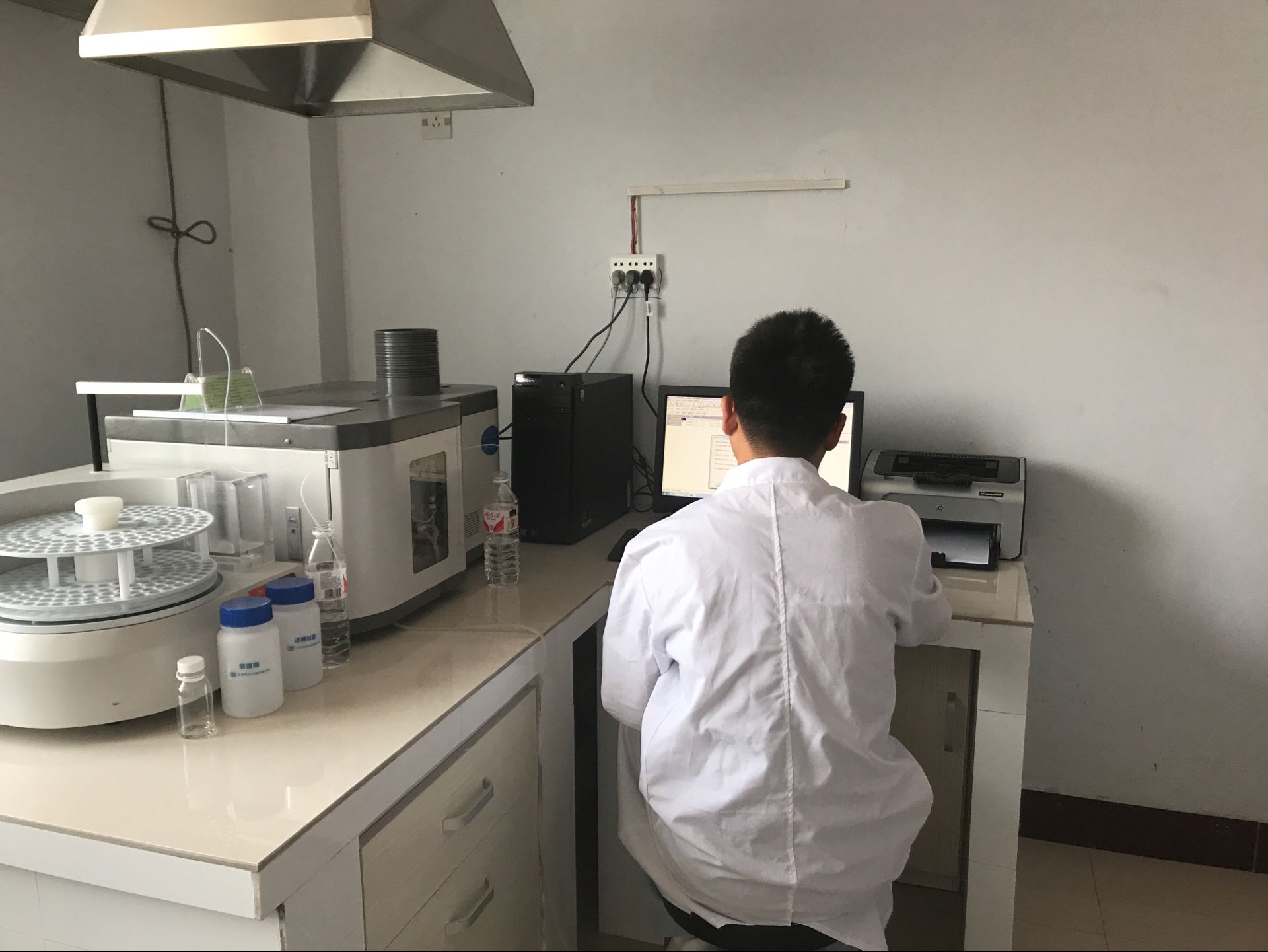 安陽(yáng)市豐旺冶金耐材有限公司年年加工 1 萬(wàn)噸新型耐火材料項(xiàng)目調(diào)試時(shí)間公示